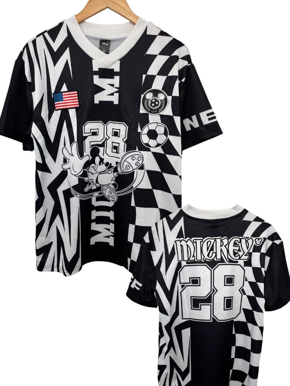 Neff x Mickey Mouse Men’s Soccer Jersey NWT Small